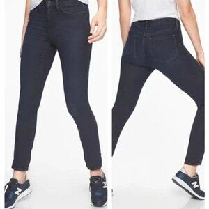 ATHLETA Sculptek Skinny Jeans in Overwash Dark Wash Size 8